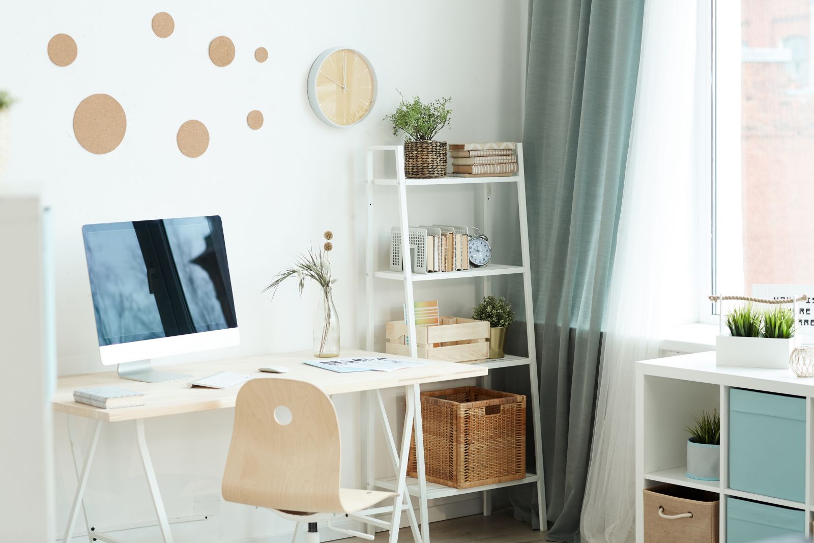  Evinizi Ofise Çevirmek İçin Fikirler